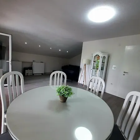 Holiday home Kralje Bihac